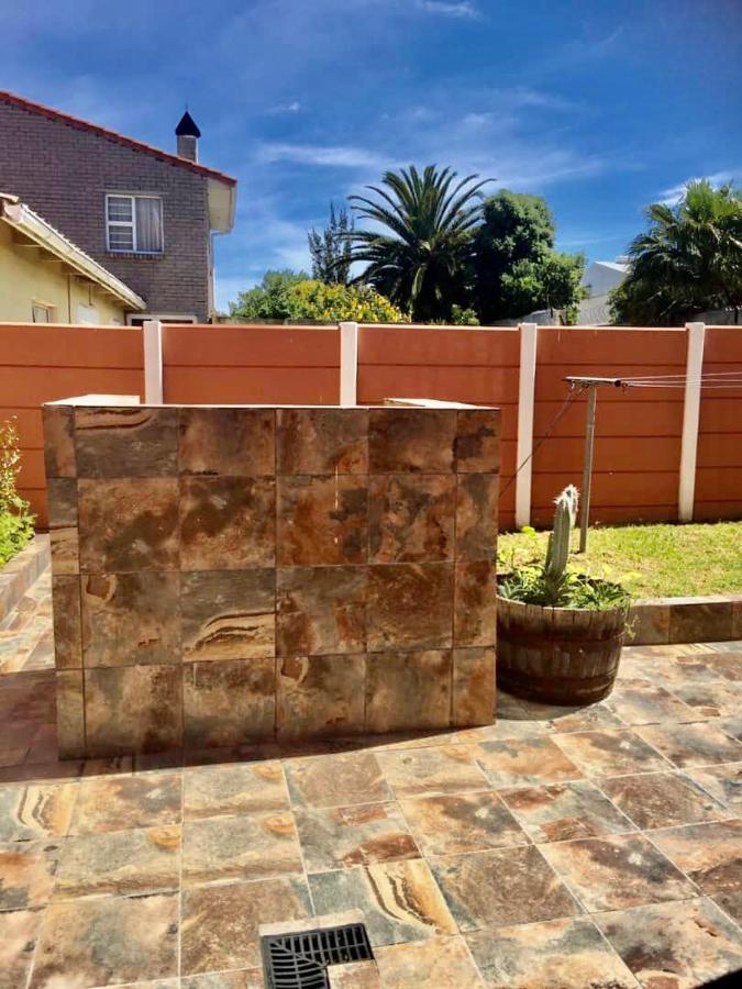 Beautiful Apartment In Century City Cape Town Bagian luar foto